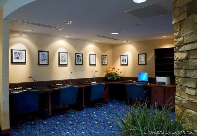 Courtyard By Marriott Canton North Canton Servizi foto